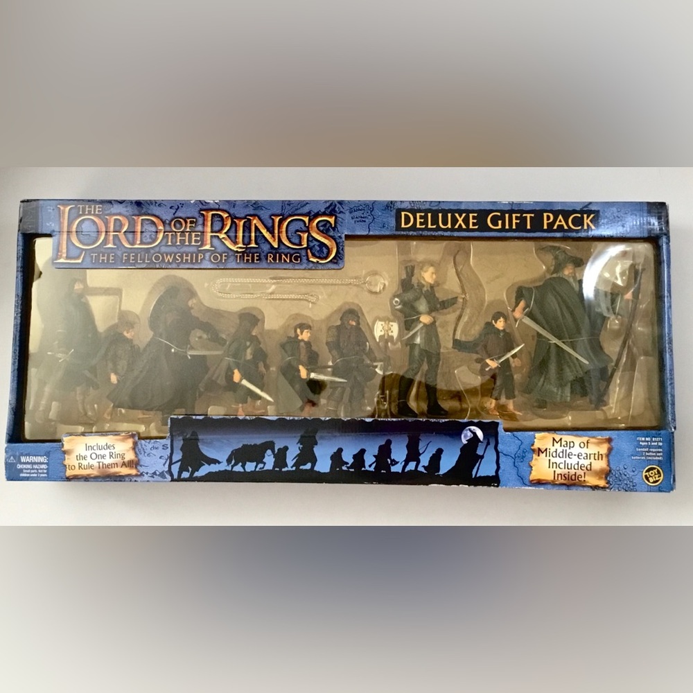 NIB RARE Toy Biz The Lord Of The Rings set of 9 action figures